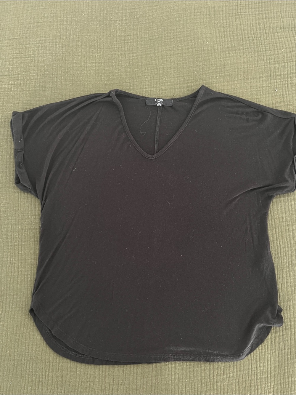 Coin 1804 LA Black V-Neck Short Sleeve Casual Chic Women's Top